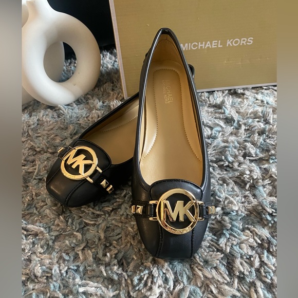 Authentic MK Fulton Moc - Picture 2 of 2